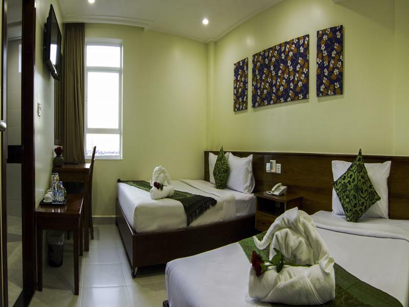 Rose Emerald Hotel Phnom Penh Ngoại thất bức ảnh